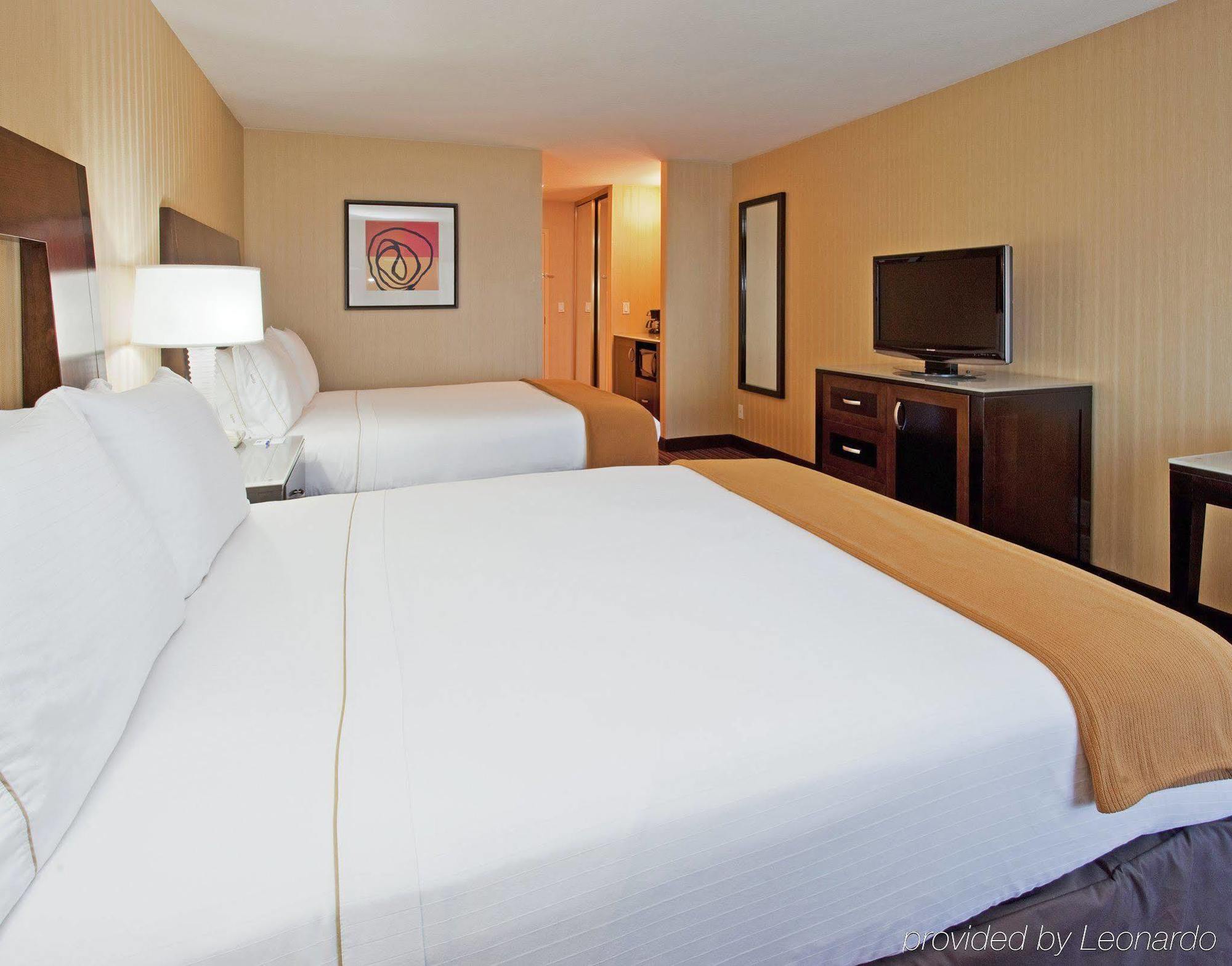 Holiday Inn Express Hotel & Suites Belmont, An Ihg Hotel Zimmer foto